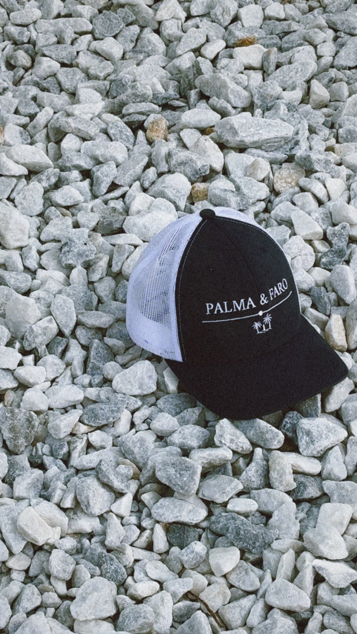 Palma & Faro Navy-White Hat